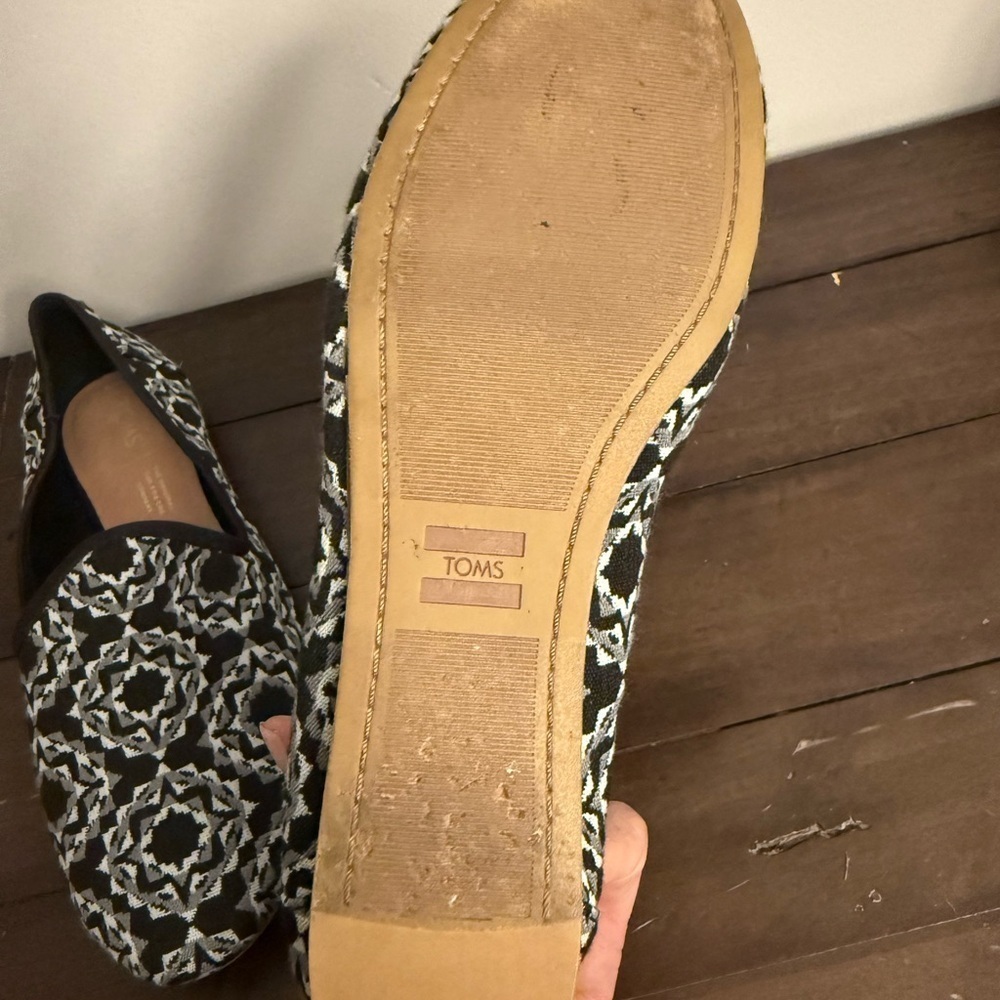 TOMS Black & White Woven Slip-On Loafers - Picture 5 of 5
